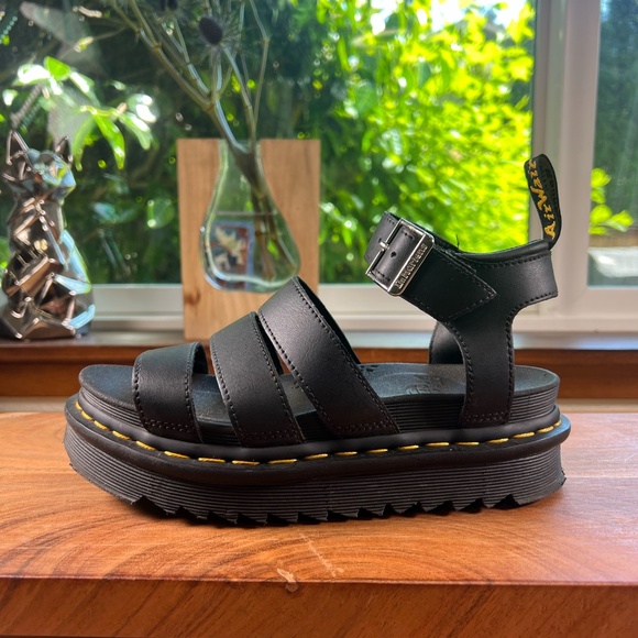 COPY - Doc Martens Blaire 3 Strap Sandal Black Hydro wns 36 - Picture 2 of 9